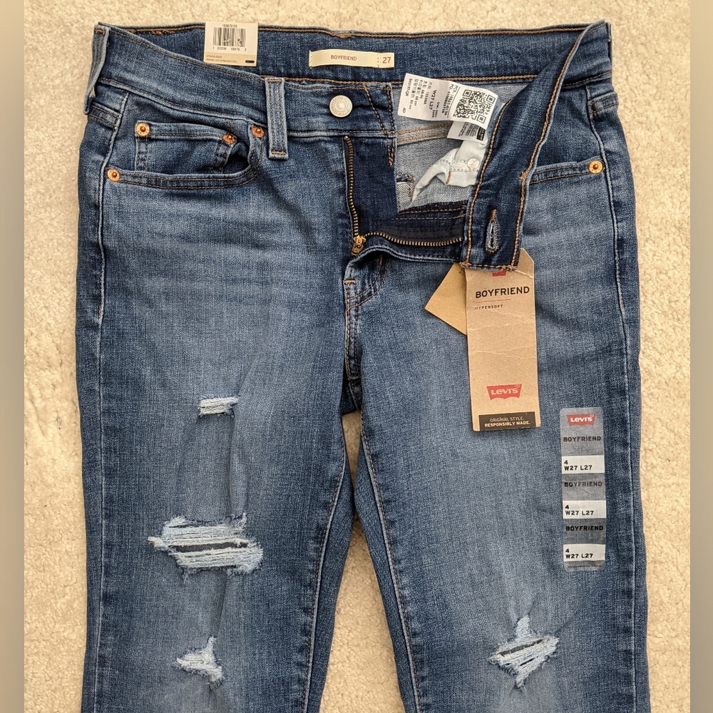 NWT Levi's Boyfriend jeans size 4 27W - Picture 3 of 8